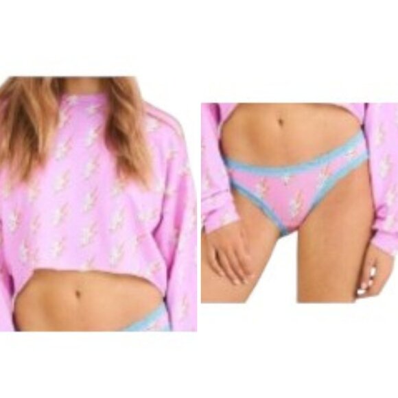 Stripe and Stare Cropped Sweatshirt Pink Genie Set Medium NWT - Picture 2 of 6